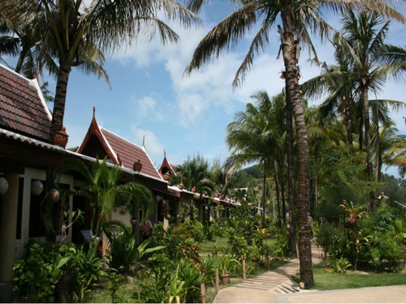 Andaman Bangtao Bay Resort Phuket Exterior photo